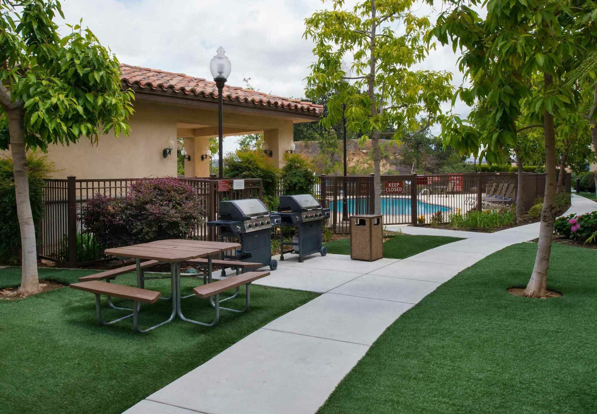 Towneplace Suites Thousand Oaks Ventura County ภายนอก รูปภาพ